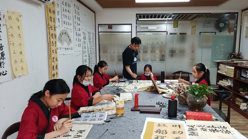 以某机构课程体系为例，在实际应用中，这些指令被广泛应用于以下场景：